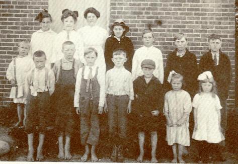 Whittier School, District 9, 1916